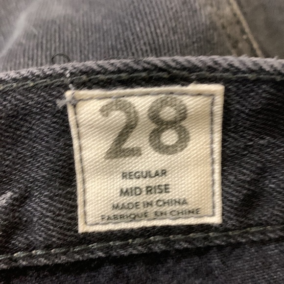 We the Free mid rise distructed hem jeans size 28, black - Picture 6 of 7